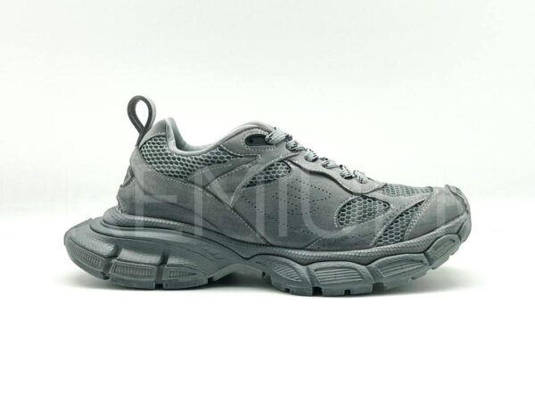 Balenciaga кроссовки PR366812 2