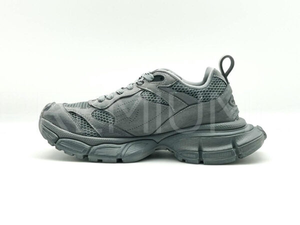 Balenciaga кроссовки PR366812 3