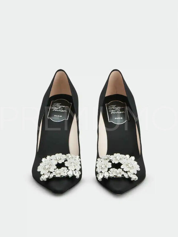 Roger Vivier RV Bouquet Strass Buckle Pumps in Satin туфли PR693881 11