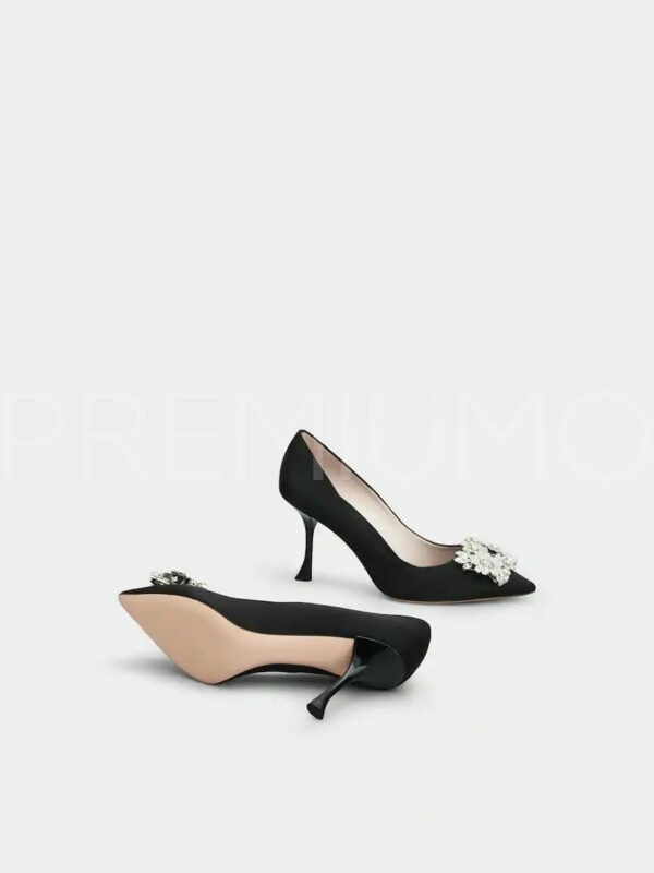 Roger Vivier RV Bouquet Strass Buckle Pumps in Satin туфли PR693881 12