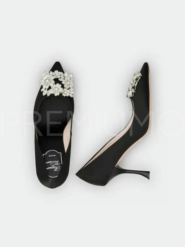 Roger Vivier RV Bouquet Strass Buckle Pumps in Satin туфли PR693881 14