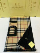 Burberry палантин PR346468 5