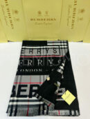 Burberry палантин PR162963 7