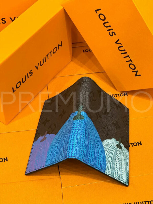 Louis Vuitton обложка на паспорт PR341632 2
