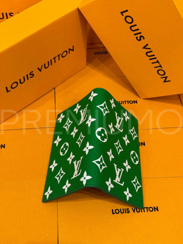 Louis Vuitton обложка на паспорт PR950476 2
