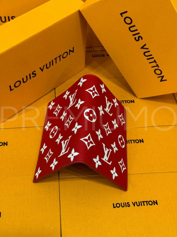 Louis Vuitton обложка на паспорт PR130804 2