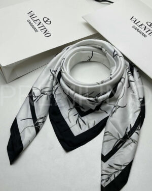Valentino платок PR212578