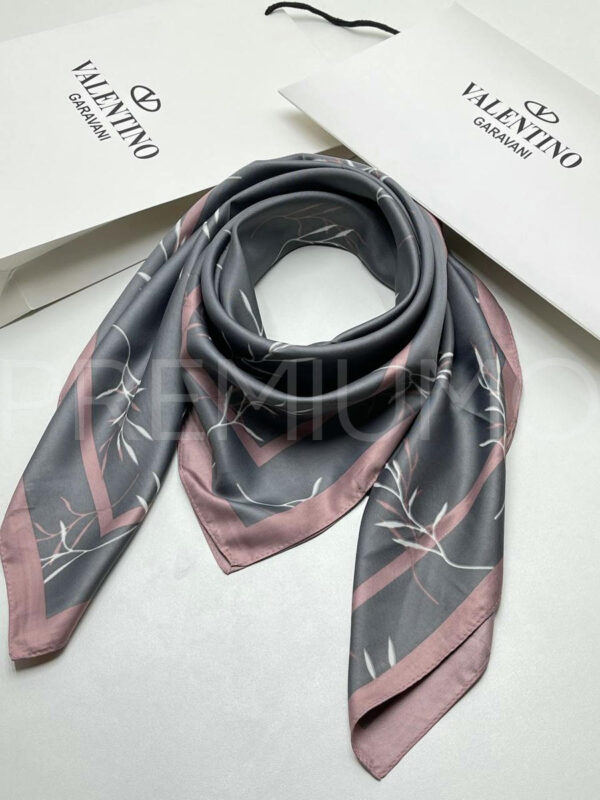 Valentino платок PR555480