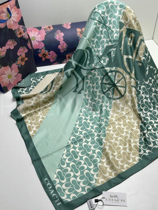 Coach платок PR285543 2
