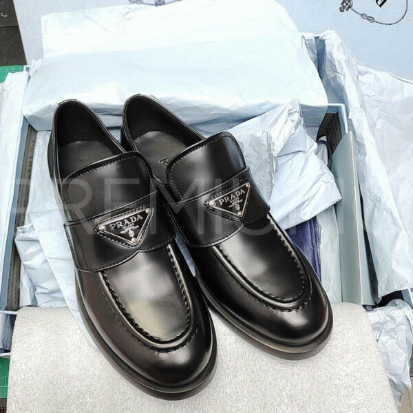 Prada лоферы PR313628