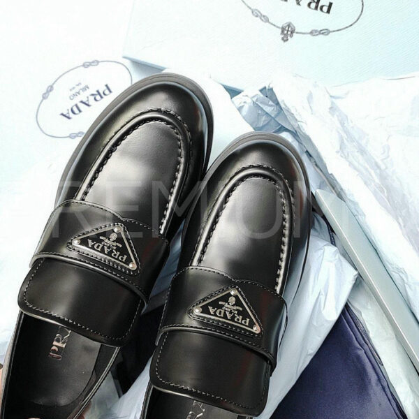 Prada лоферы PR313628 8