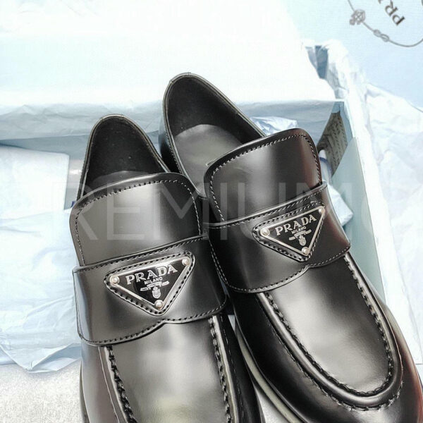 Prada лоферы PR313628 7