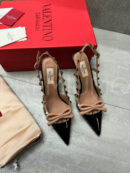Valentino Rockstud Bow Slingback Pump In Patent Leather with Matching Studs туфли PR310685 11