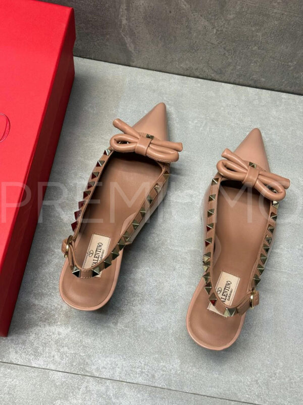 Valentino Rockstud Bow Slingback Pump In Patent Leather with Matching Studs туфли PR369159 5