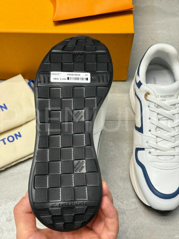 Louis Vuitton кроссовки PR753215 18