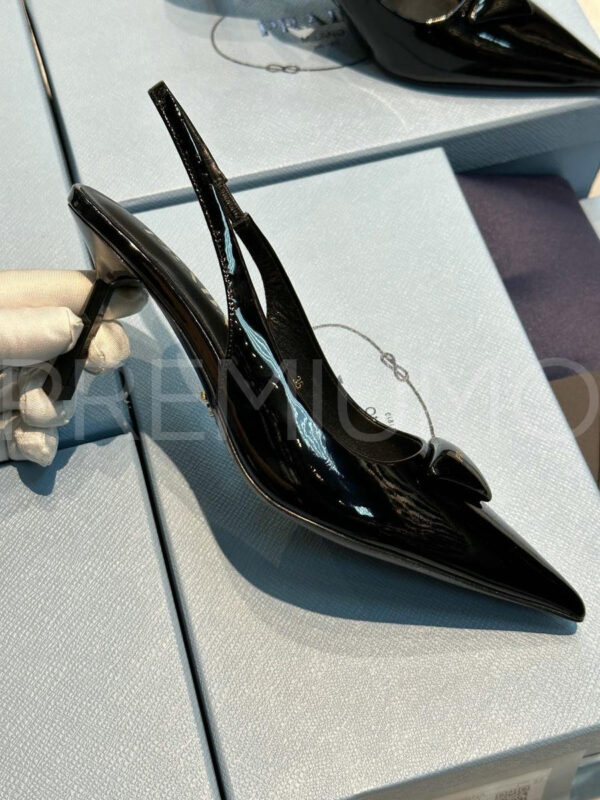Prada Patent leather slingback pumps туфли PR180755 3