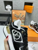 Louis Vuitton Neo Run Away кроссовки PR720712 17