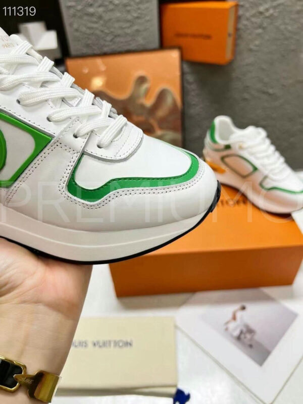 Louis Vuitton Neo Run Away кроссовки PR750777 9