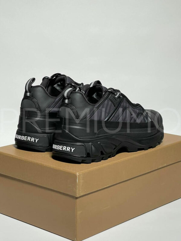 Burberry кроссовки PR907407 5