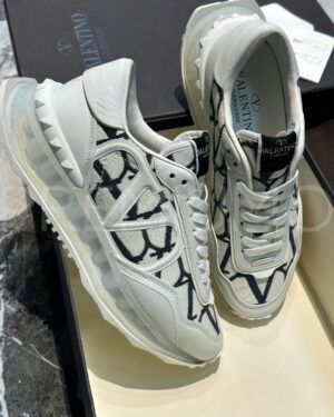 Valentino кроссовки PR935225
