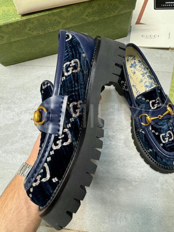 Gucci лоферы PR890238 17