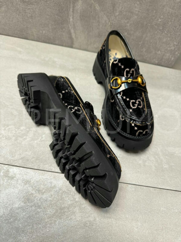 Gucci лоферы PR984677 9