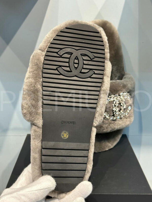 Chanel шлепанцы PR156260 8