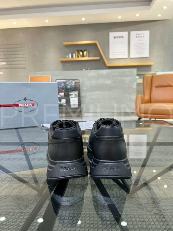 Prada кроссовки PR667640 5