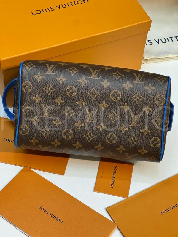 Louis Vuitton косметичка PR190186 4