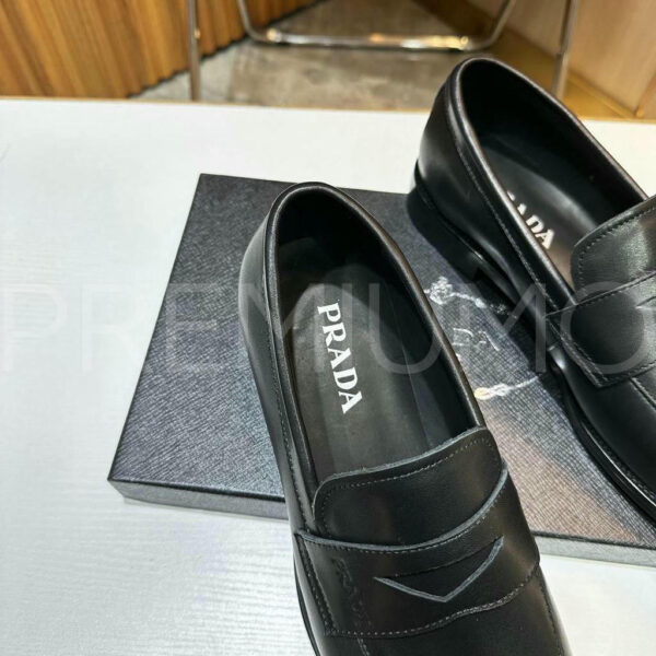 Prada лоферы PR737688 9