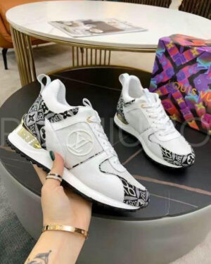 Louis Vuitton кроссовки PR919472