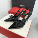Valentino Rockstud Bow Slingback Pump In Patent Leather with Matching Studs туфли PR428743 11