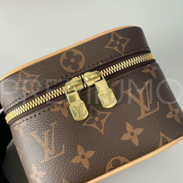 Louis Vuitton косметичка PR997282 4