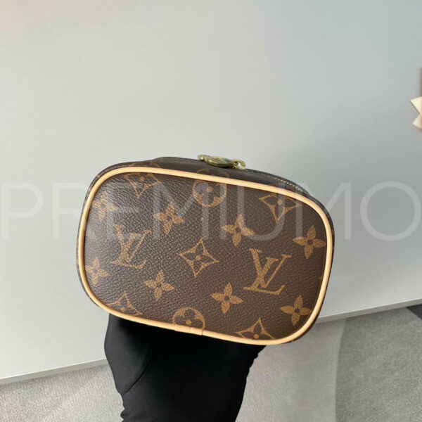 Louis Vuitton косметичка PR997282 8