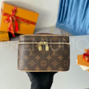 Louis Vuitton косметичка PR350115 33
