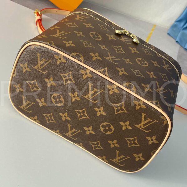 Louis Vuitton косметичка PR201013 14