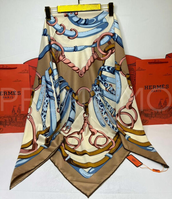 Hermes платок PR306798