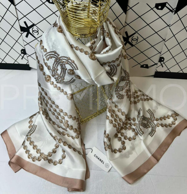Chanel палантин PR854812 2