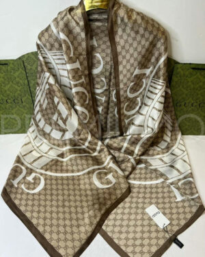 Gucci палантин PR377957