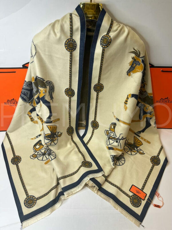 Hermes палантин PR562577 4