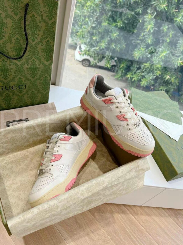 Gucci кроссовки PR657767 2