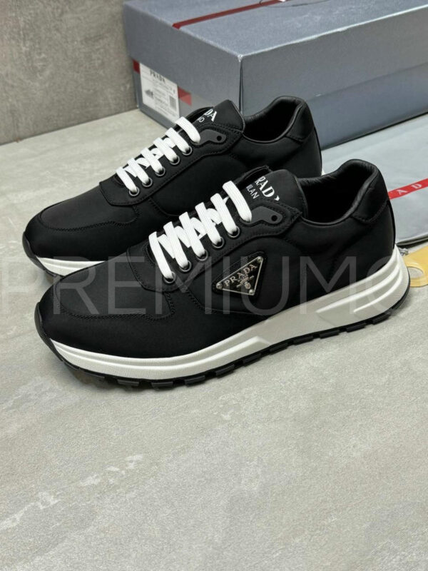 Prada кроссовки PR423372
