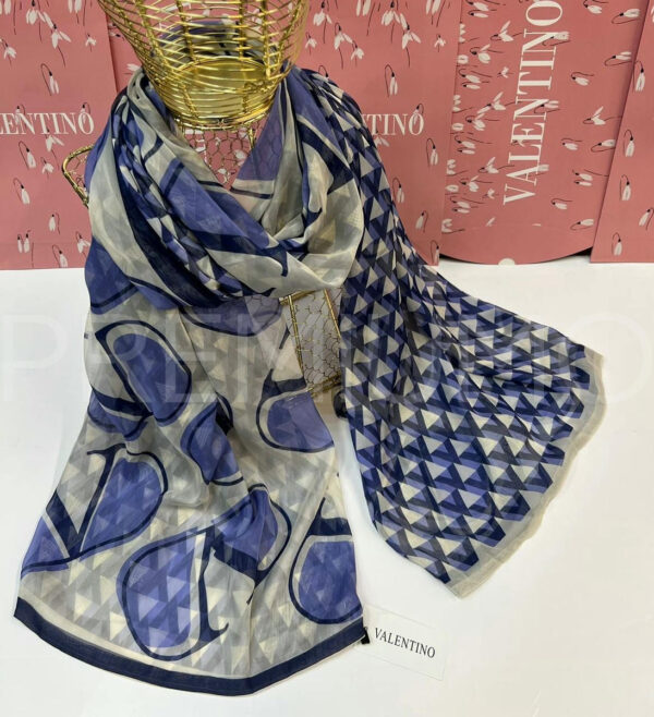 Valentino палантин PR499657 2