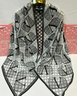 Valentino палантин PR469198