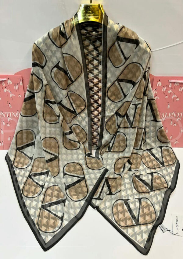 Valentino палантин PR897335