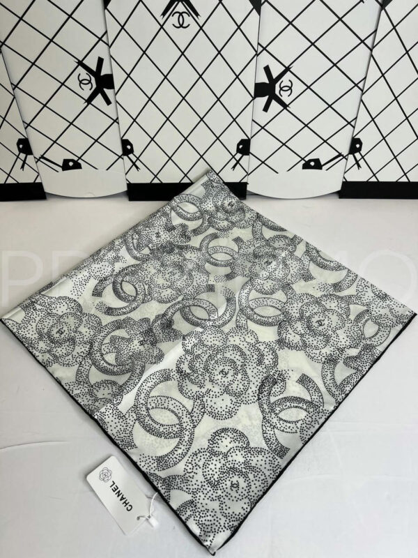 Chanel платок PR593765 2