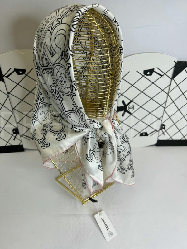 Chanel платок PR396029 2