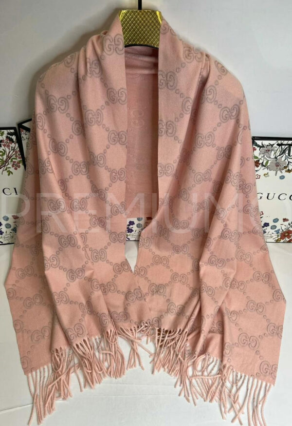 Gucci палантин PR246157 2