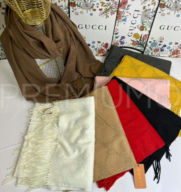 Gucci палантин PR907592 4