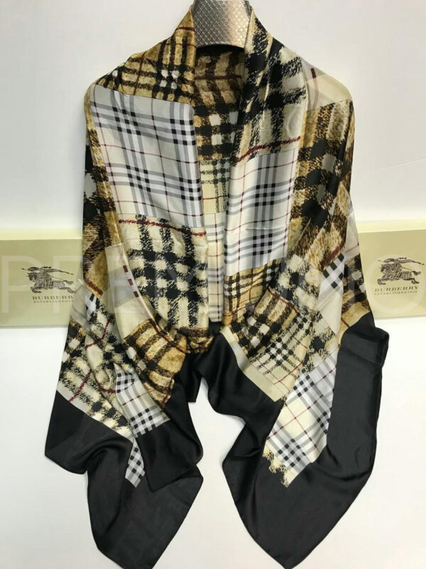 Burberry палантин PR193927